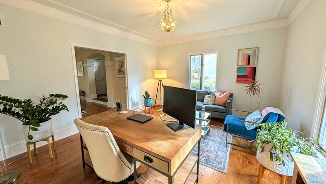 Building Photo - 40 Hull Pl