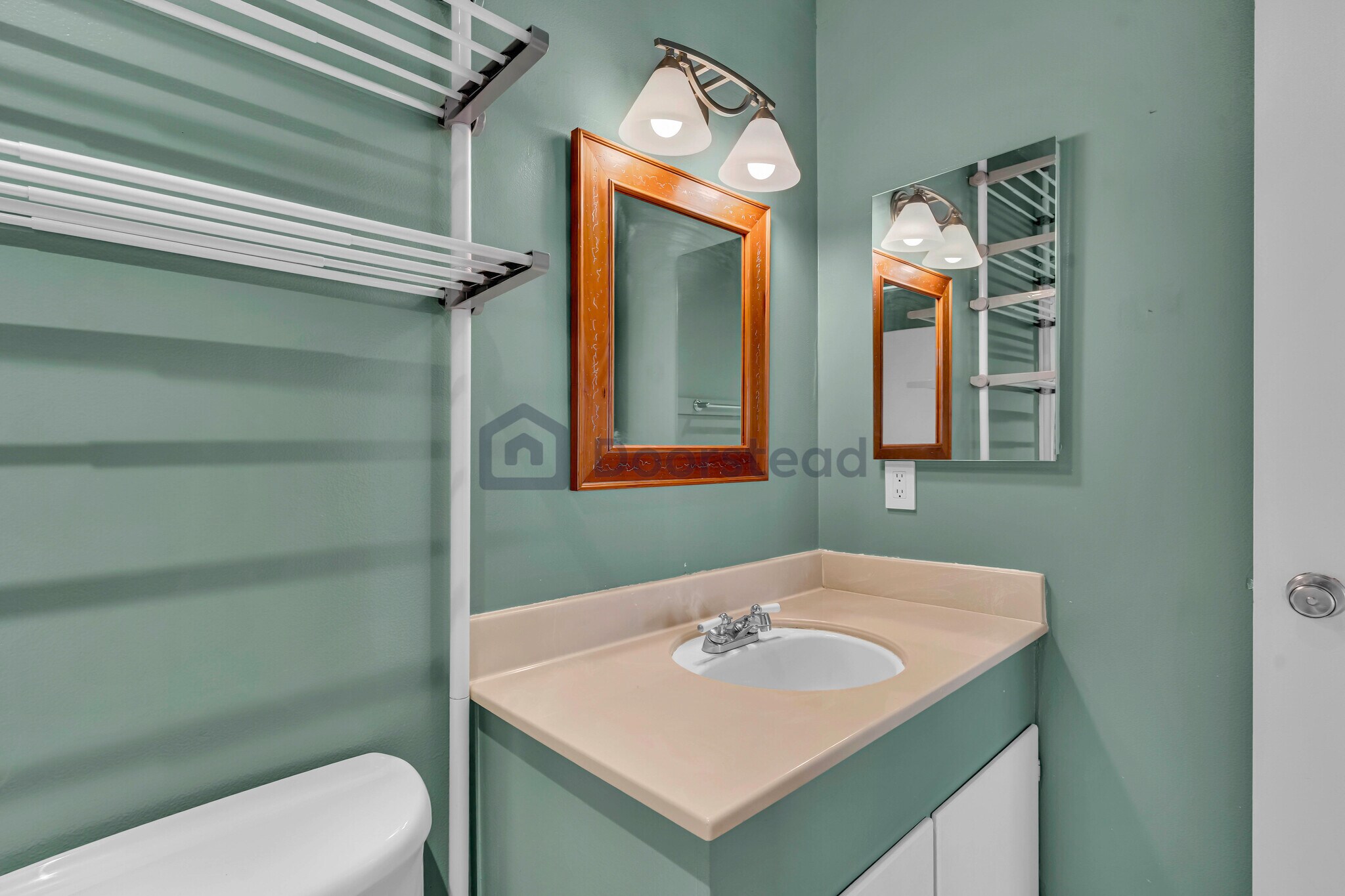 Building Photo - 310 N Civic Dr