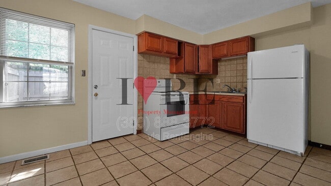 Building Photo - 4224 Morsetown Ct S