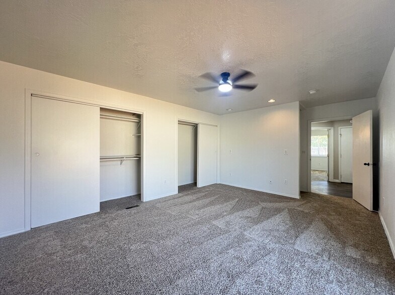 Building Photo - 8725 W Cory Ln