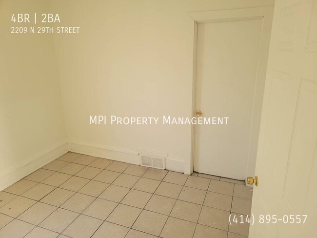 Building Photo - 2209 N 29th St