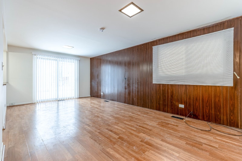 Building Photo - 9260 Dee Rd