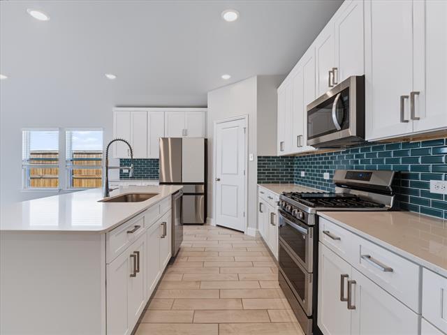 Building Photo - 1608 Barnwood Trce