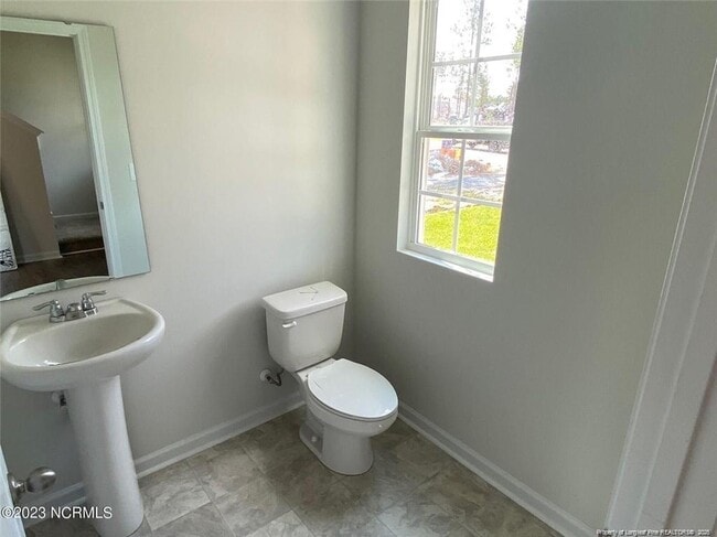 Building Photo - 307 Desert Orchid Cir