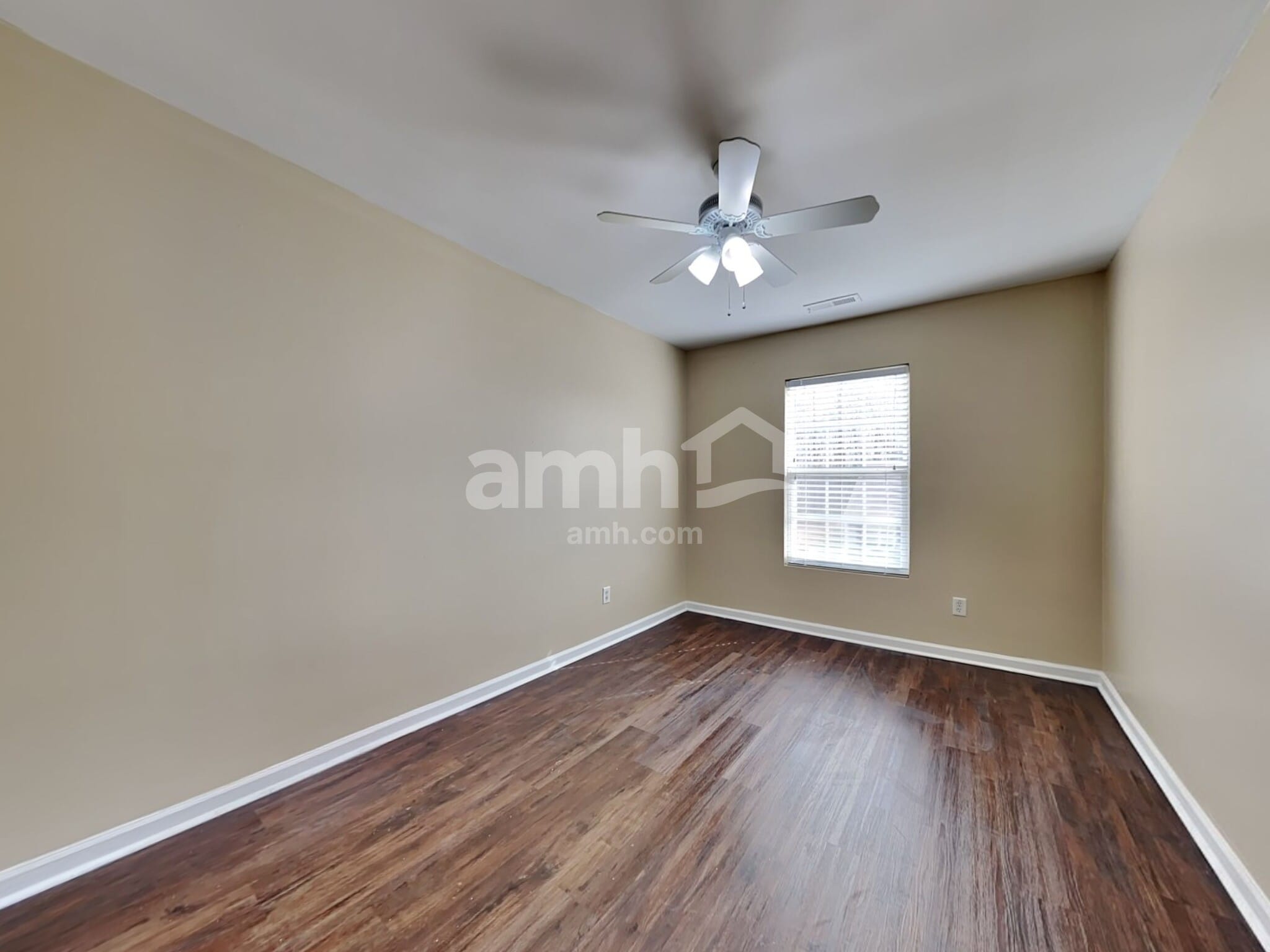 Building Photo - 251 Old Carolina Dr