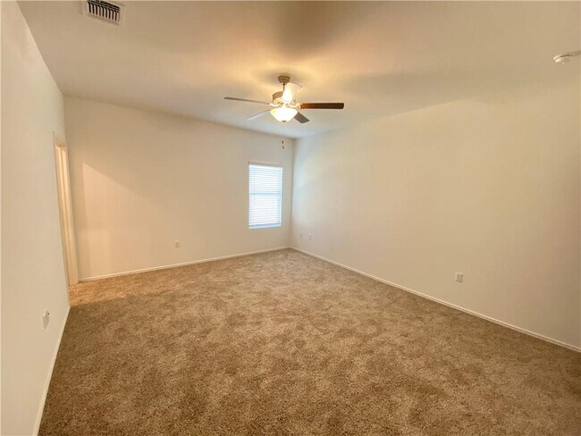 Building Photo - 3608 Lodgepole Dr