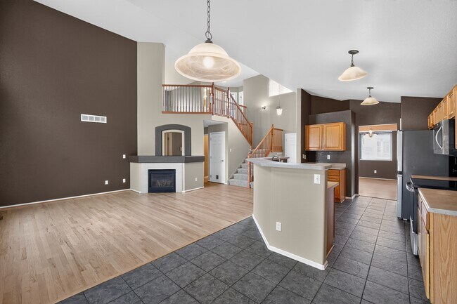 Building Photo - 20600 E Dartmouth Dr