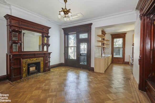 Building Photo - Park Slope Triplex Brownstone Rental