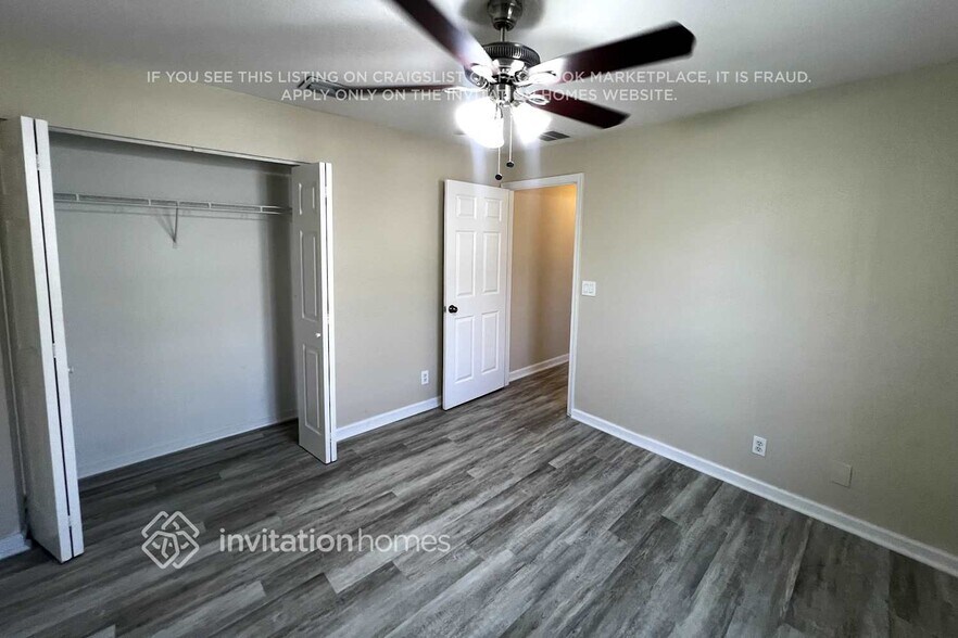 Building Photo - 3642 SW Darwin Blvd