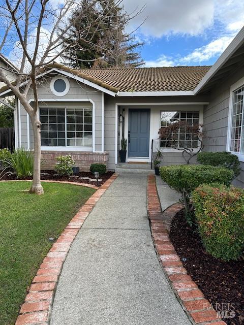 Building Photo - 2446 Sawgrass Ct