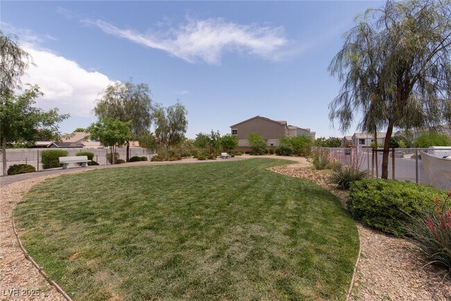 Building Photo - 4536 Lafontaine Ct