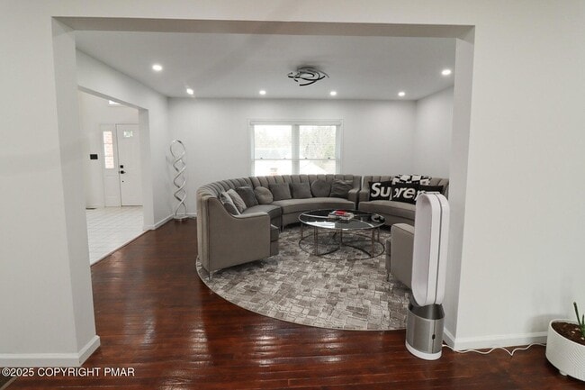 Building Photo - 5502 Concord Dr