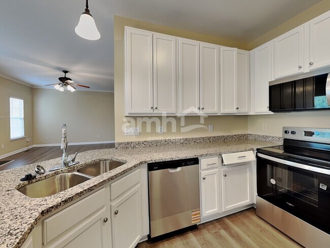 Building Photo - 8420 Astwell Ct