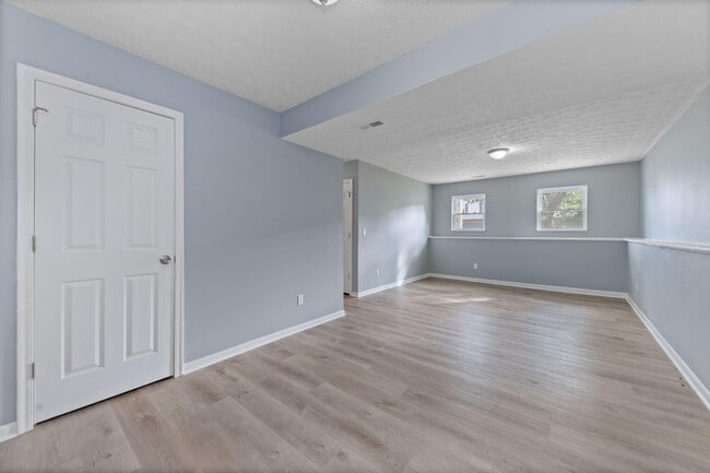 Building Photo - 2524 Aly Sheba Dr