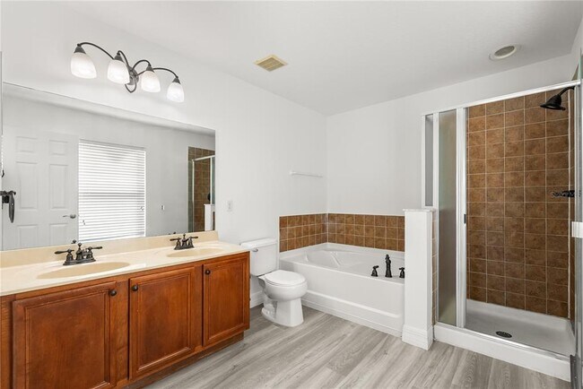 Building Photo - 1073 Berkeley Dr