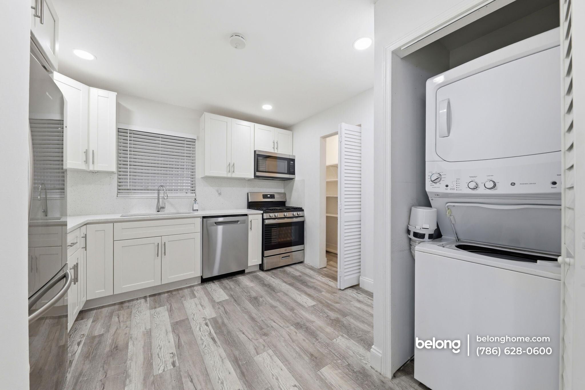 Building Photo - 980 NW 200th Terrace