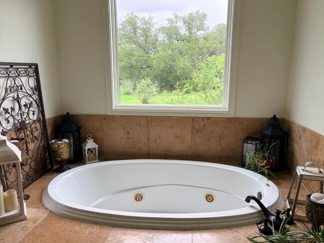 Building Photo - 1603 Las Entradas Dr