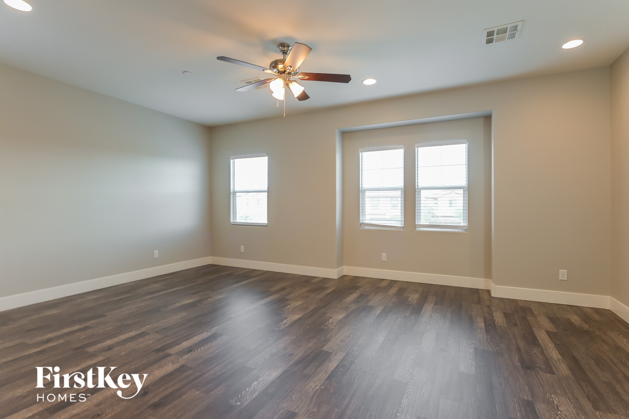 Building Photo - 868 N Water St