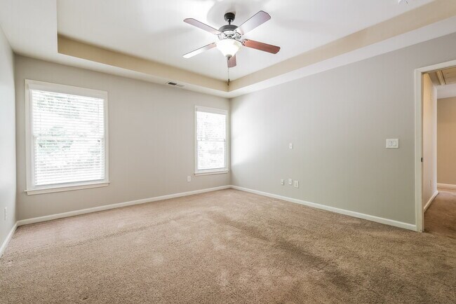 Building Photo - 216 Jefferson Ave