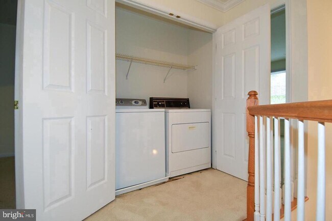 Building Photo - 47313 Grandview Pl