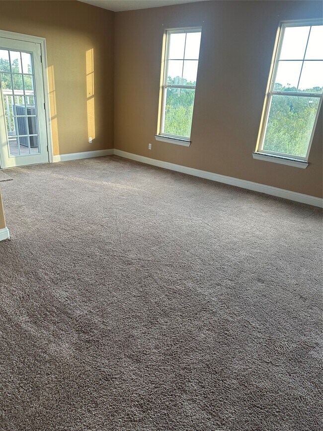 Building Photo - 205 Rue Orleans St