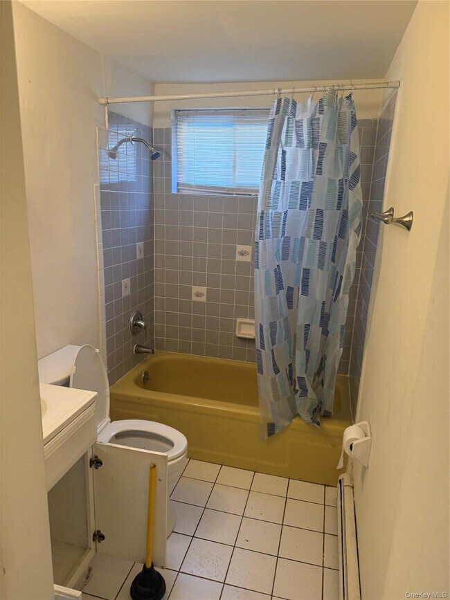 Building Photo - 53 King Rd