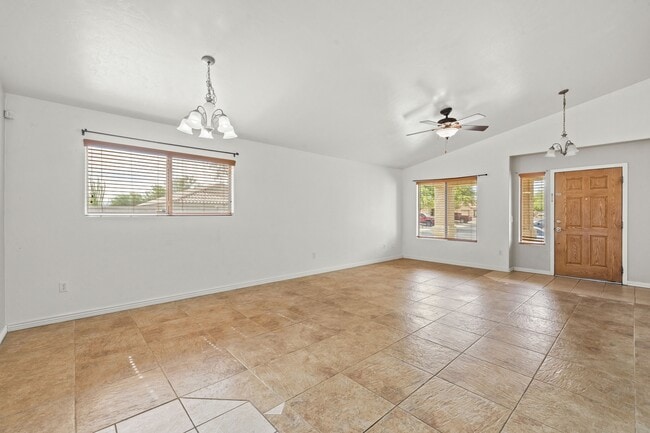 Building Photo - 6673 E Cooperstown Dr