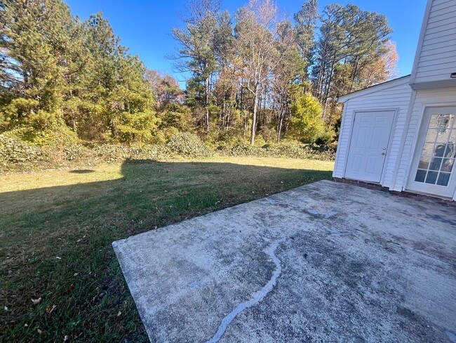 Building Photo - 1301 Davis Mill Rd