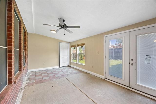 Building Photo - 726 Opal Ln