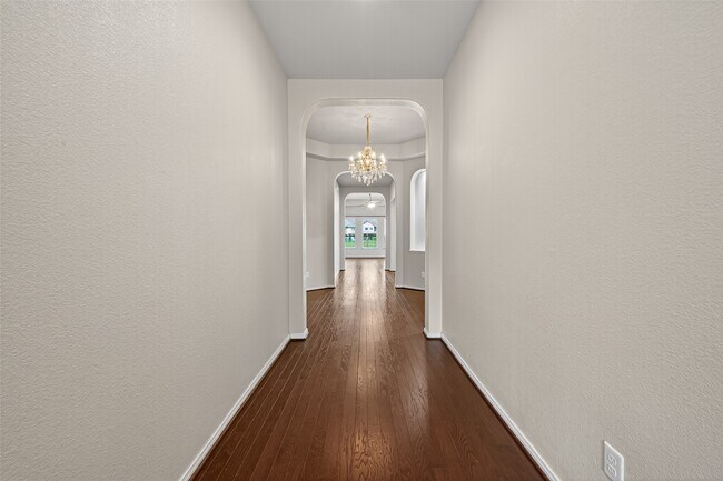 Building Photo - 13815 Wixford Trail