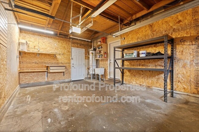 Building Photo - 3539 N Arlington Pl