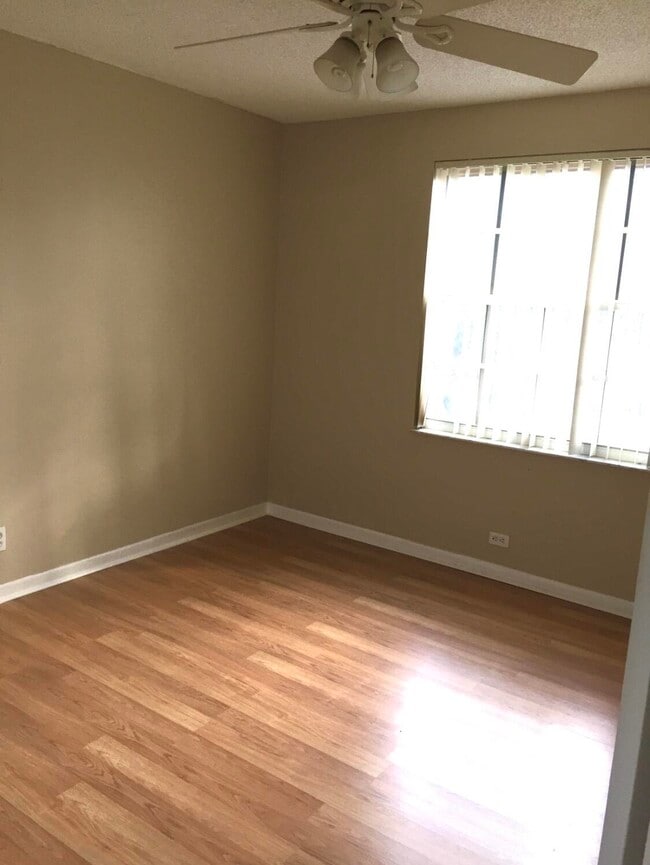 Building Photo - 17977 SW 8th St