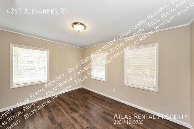 Building Photo - 4263 Alexander Rd