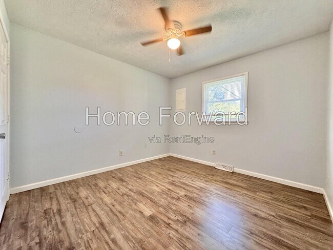 Building Photo - 3533 Honey Jay Ct