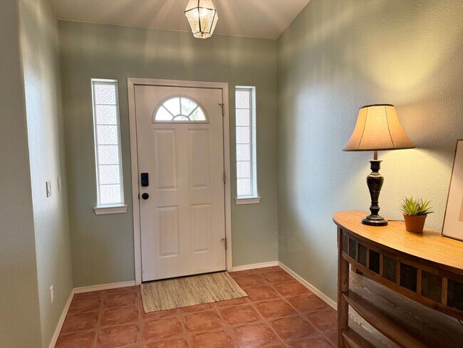 Building Photo - Spacious 3-Bedroom Home with RV Parking & Boat-Deep Garage