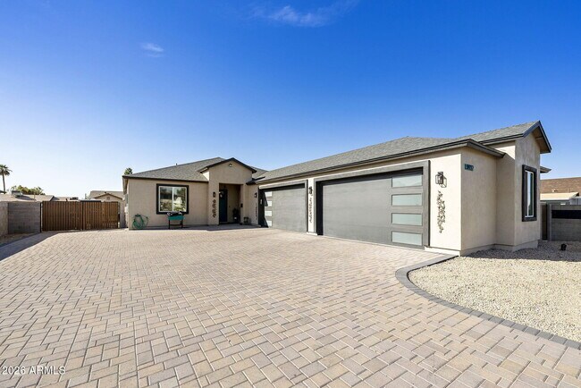 Building Photo - 3912 S Kyrene Rd