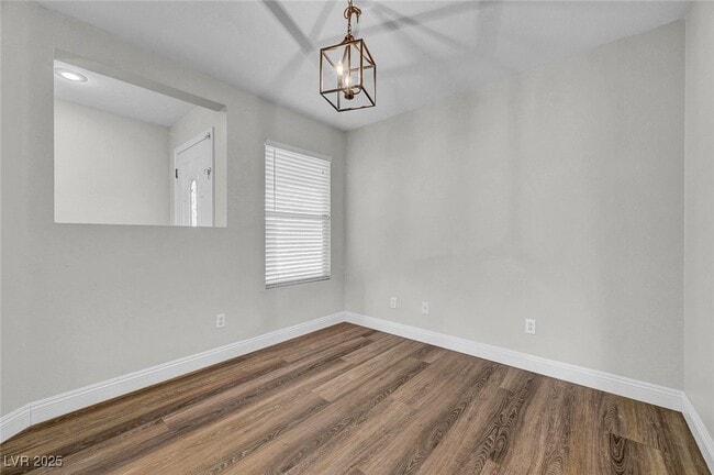 Building Photo - 2066 Dragonslayer Ave