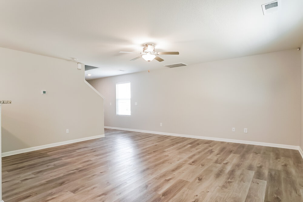 Building Photo - 301 Rustling Way