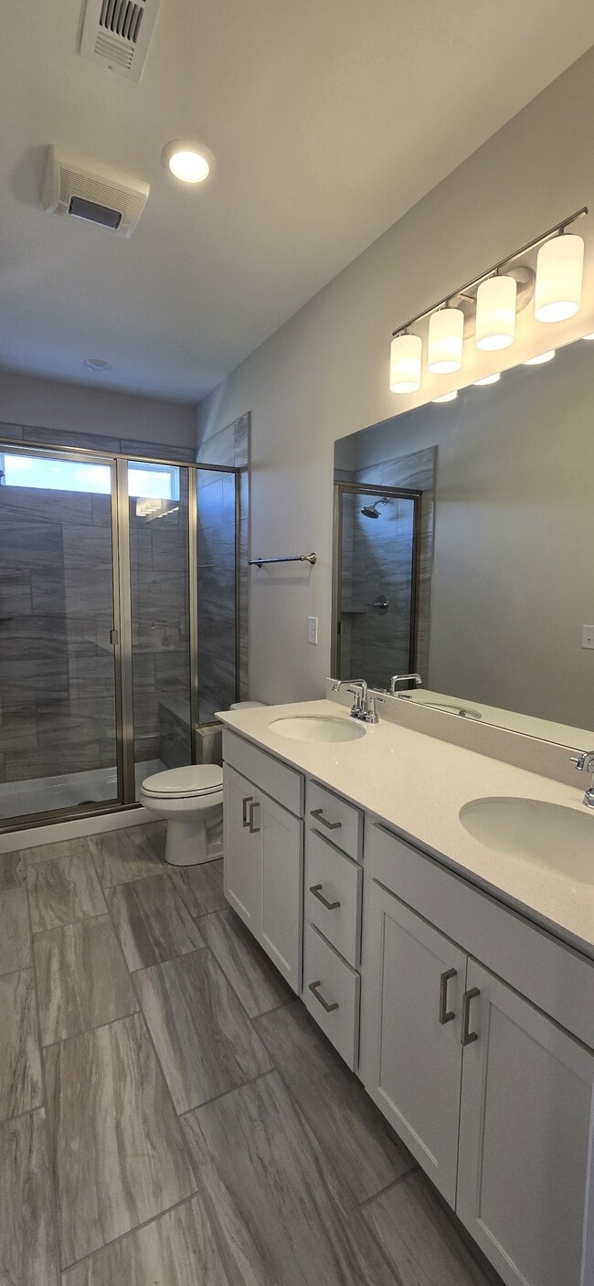 Building Photo - 5113 Pace Pk Cir