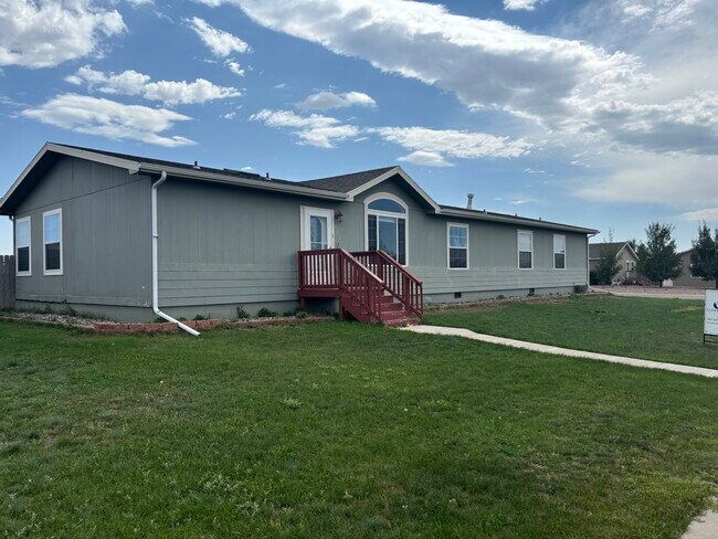 Primary Photo - 1900 Plumcreek Ct