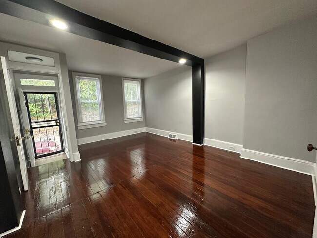 Building Photo - 4657 Germantown Ave