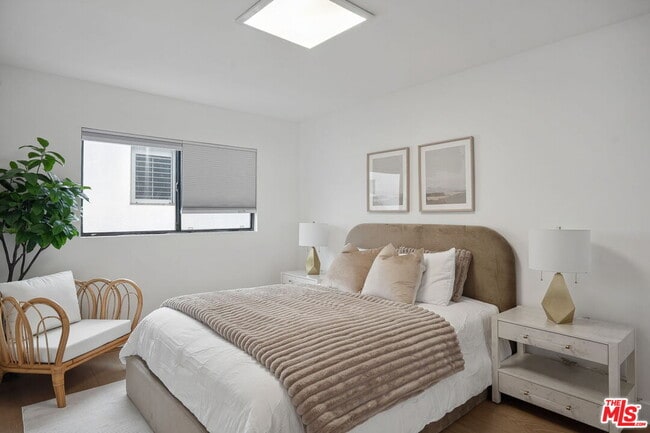 Building Photo - 234 S Tower Dr