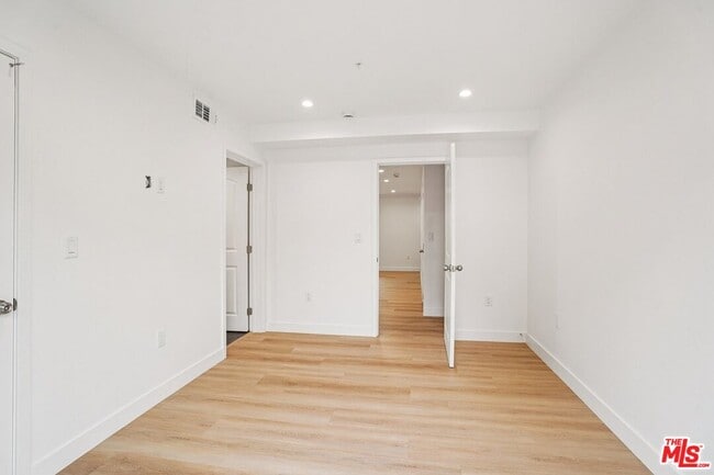 Building Photo - 1185 Leighton Ave