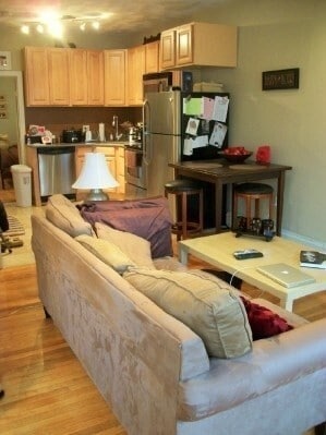 Building Photo - 11 Telegraph St