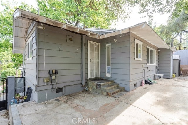 Building Photo - 5888 Oak Knolls Rd