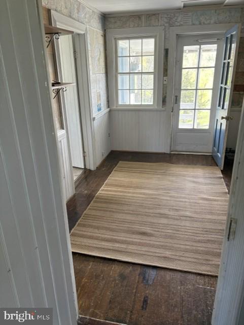 Building Photo - 306 Tonys Hollow Ln