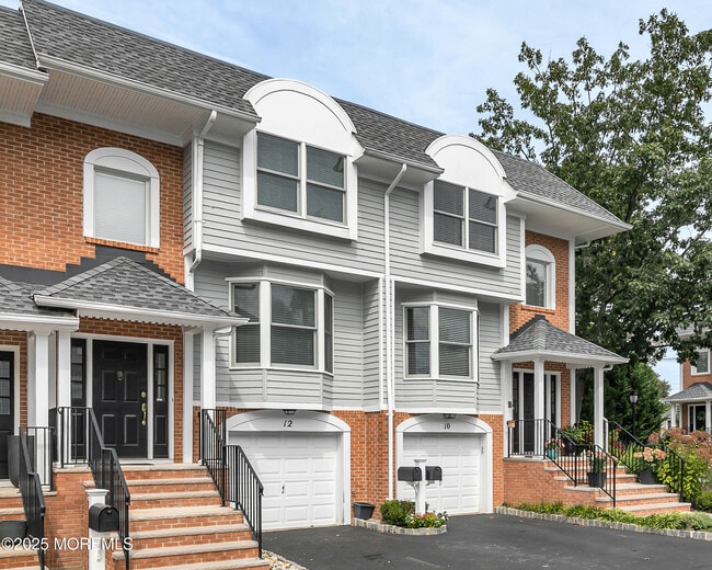 Building Photo - 65 E River Rd