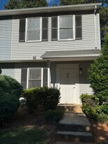 Building Photo - 12 Durbin Pl