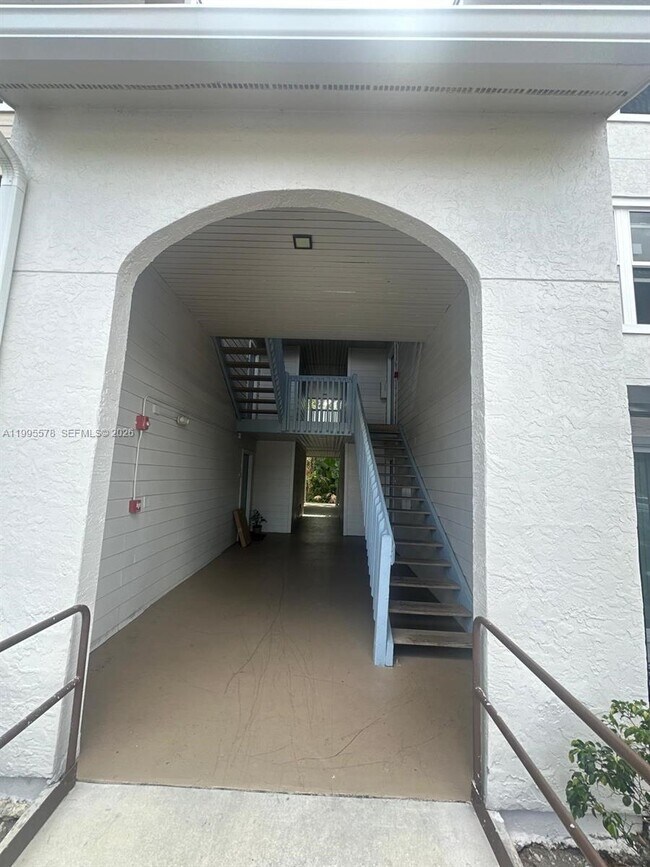 Building Photo - 2303 N Congress Ave