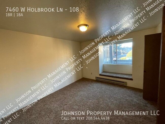 Building Photo - 7460 W Holbrook Ln